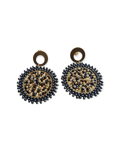 Aretes tejidos en mostacilla
