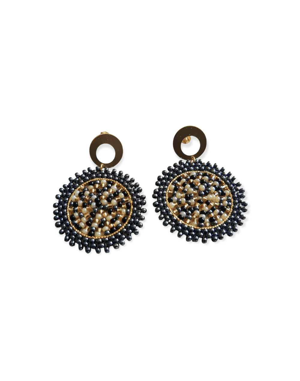 Aretes tejidos en mostacilla