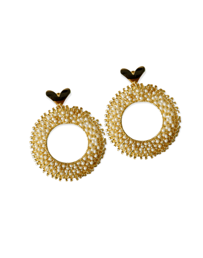 Aretes tejidos en mostacilla