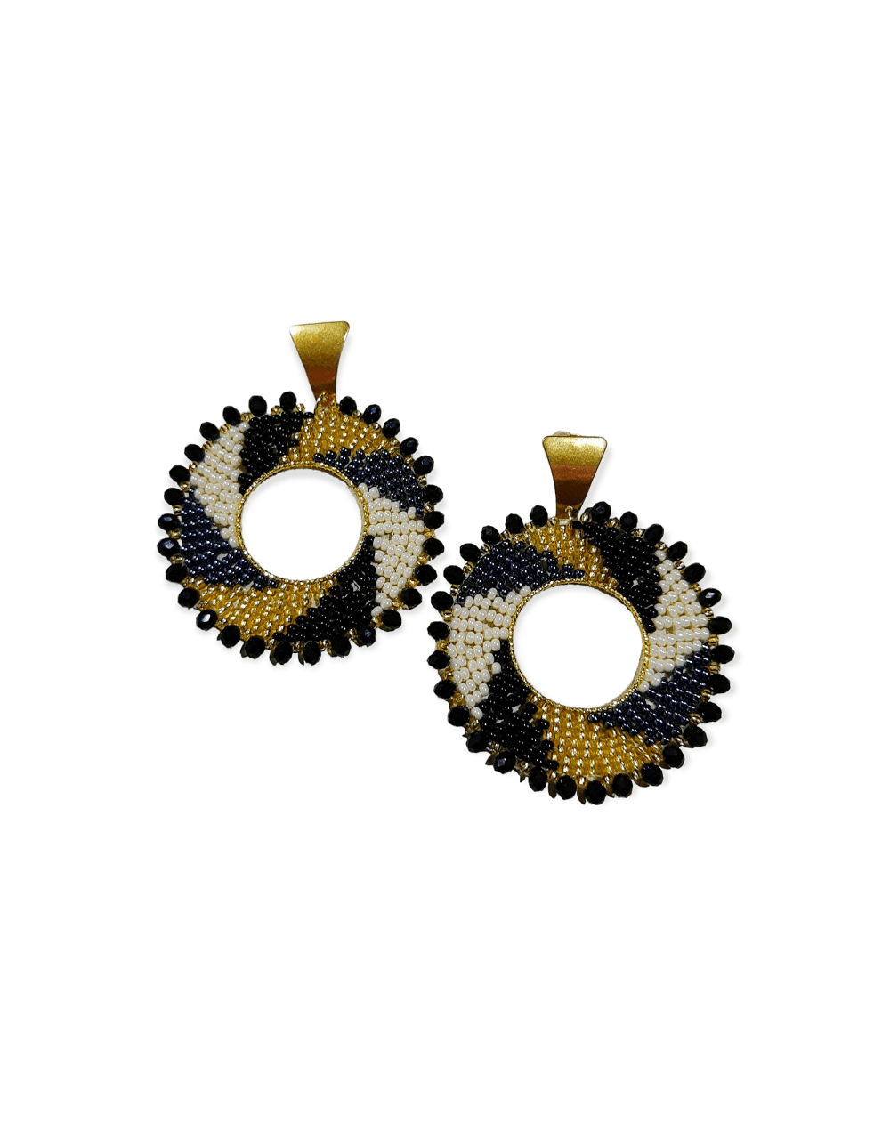 Aretes tejidos en mostacilla