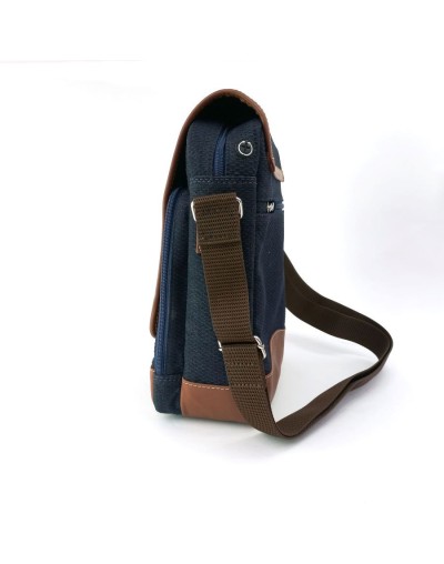 Bolso hombre tipo manos libres azul con tapa