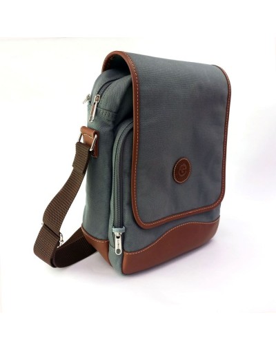 Bolso hombre tipo manos libres gris con tapa