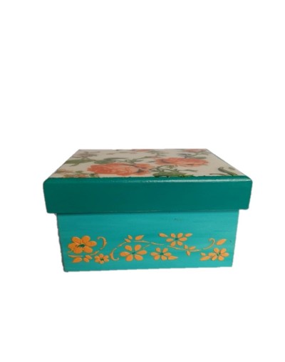 Caja flores naranjas 