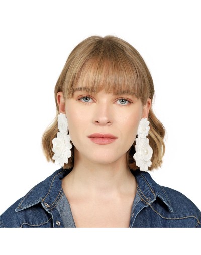 Aretes alaska blanco