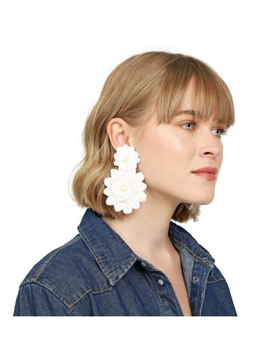 Aretes alaska blanco