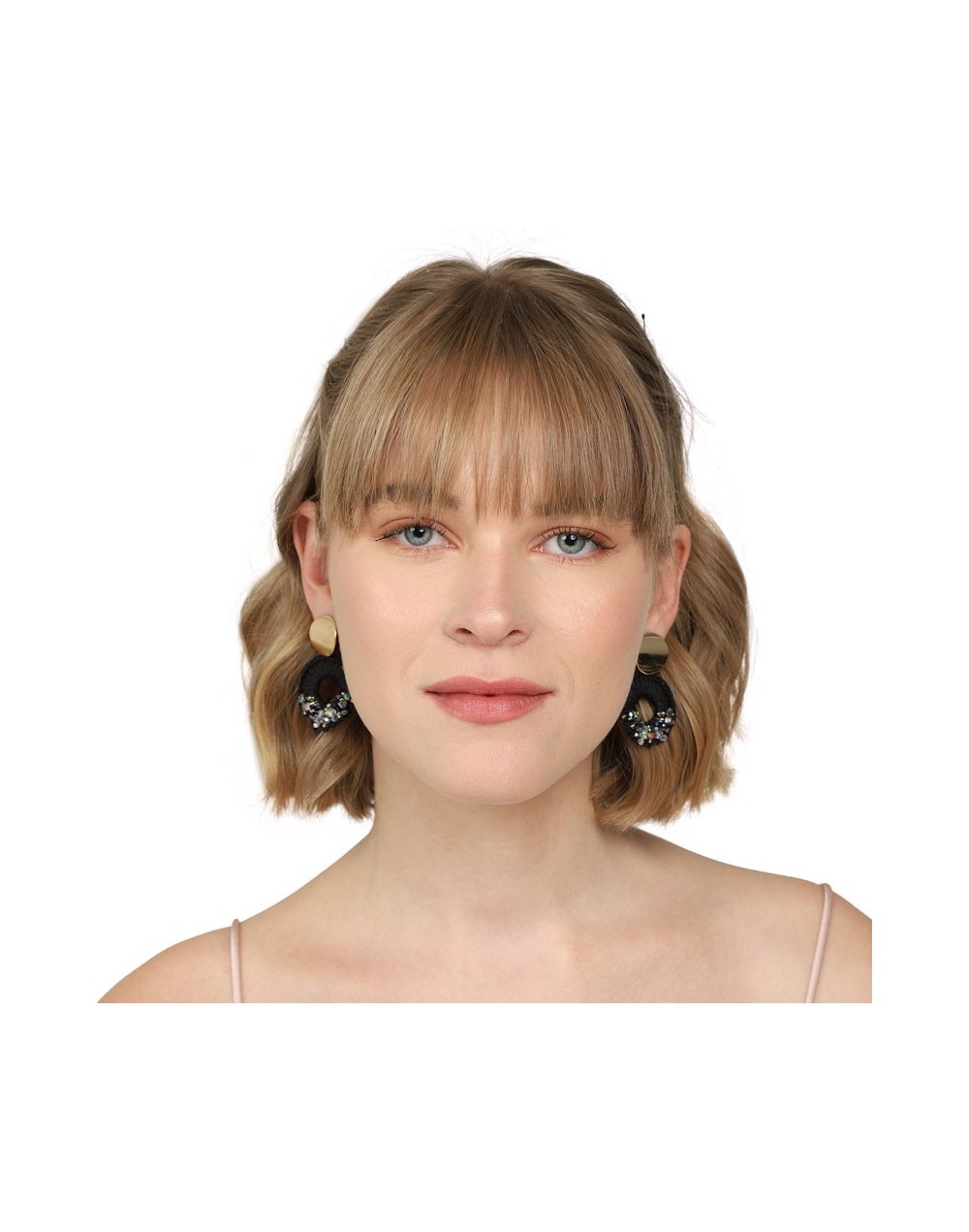Aretes angelica negro