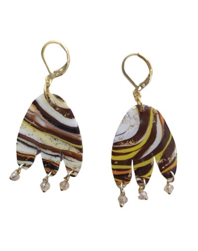 Aretes pily
