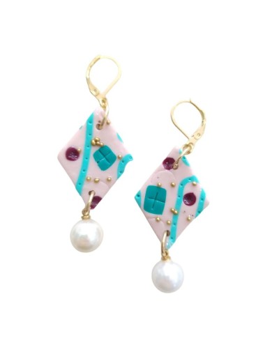 Aretes piedad