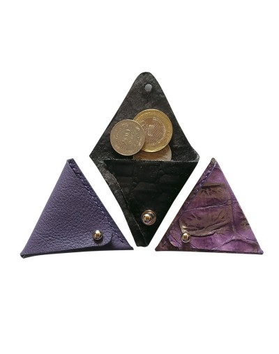Mini monedero triangular en cuero