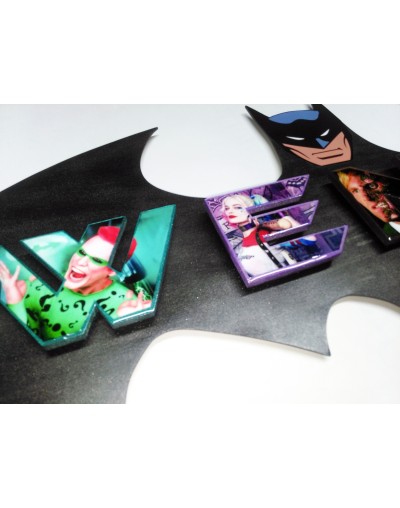 Nombre en madera Batman  Viverarte