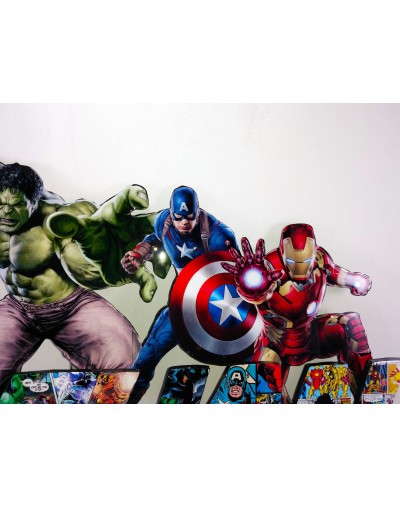 Nombre en madera The Avangers  Viverarte