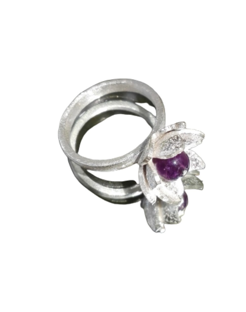 Anillo de Plata Flor de Loto con amatista