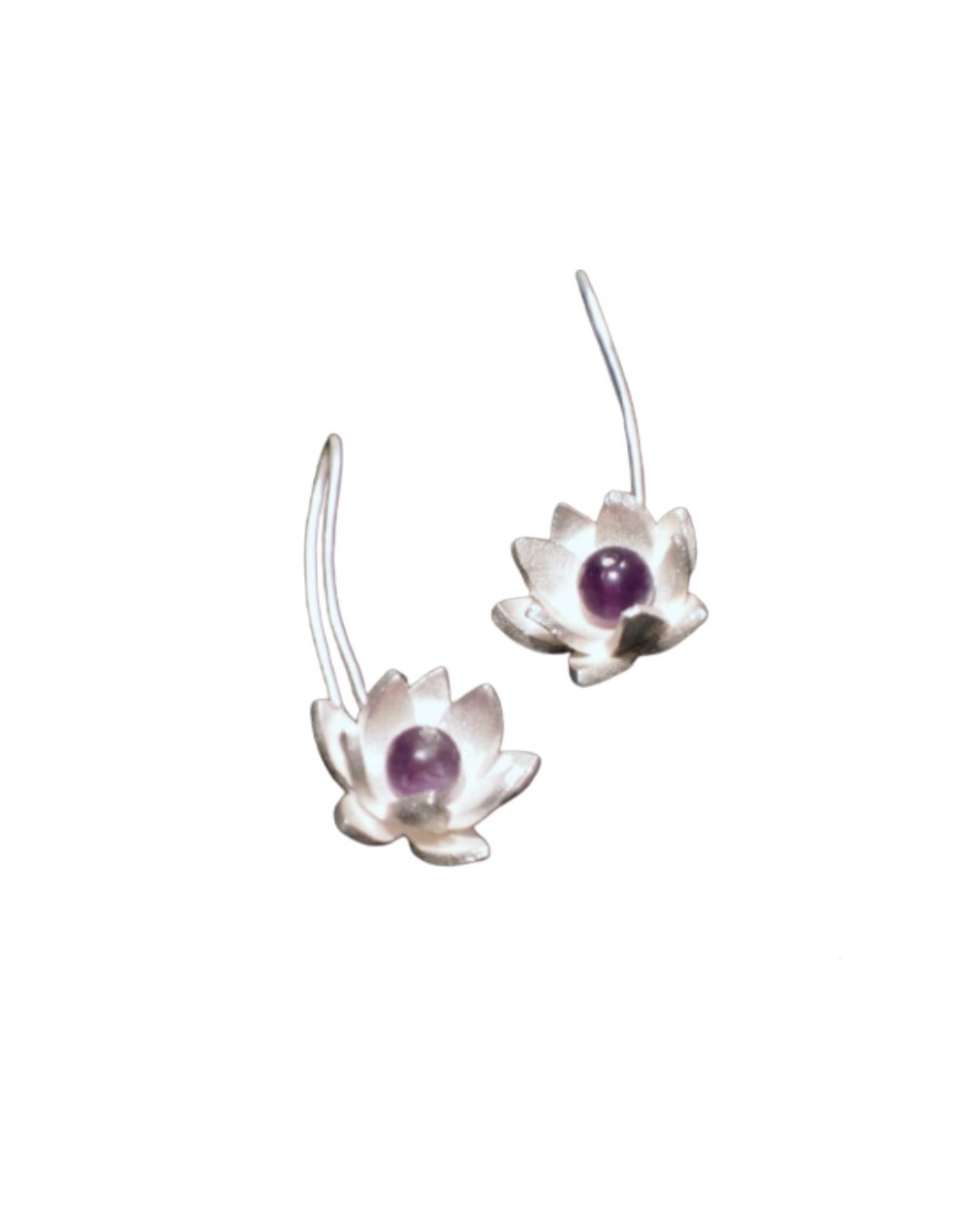 Aretes flor de loto con amatista