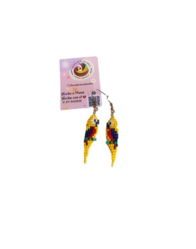 Aretes guacamayas