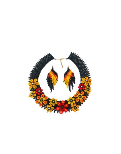 Collar en mostacilla con pendientes
