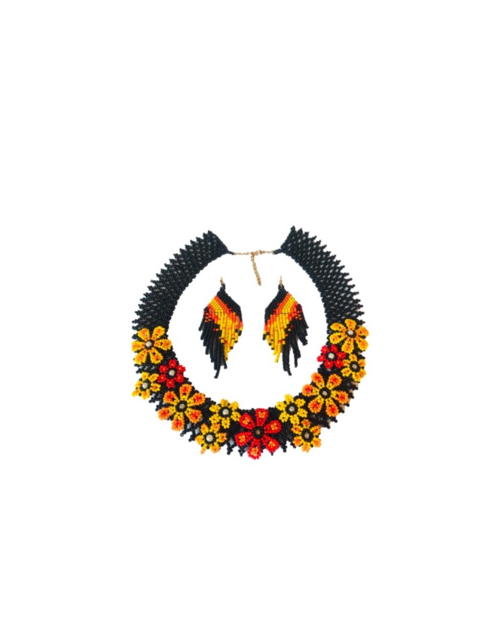 Collar en mostacilla con pendientes