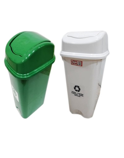 Caneca Plástica de 60 Litros Tapa Vaiven