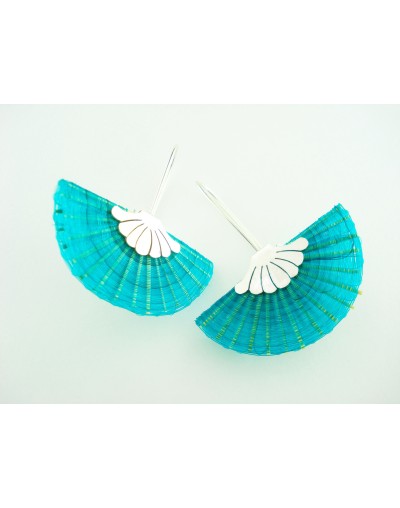 Aretes media luna
