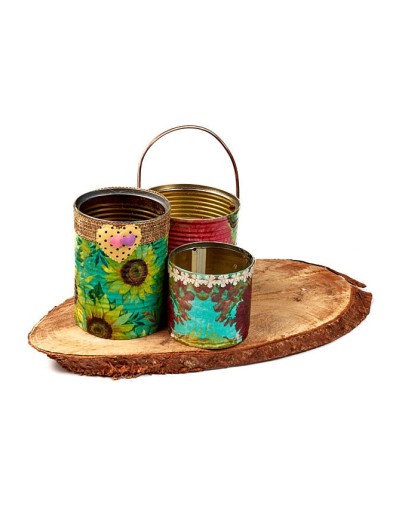Organizadores con latas y madera