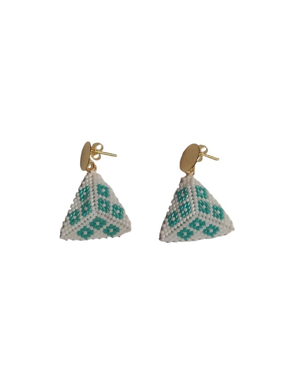 Aretes tres d