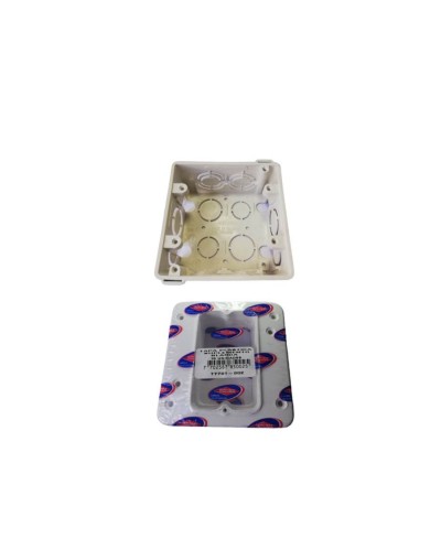 Caja plástica 2400 4x4 suplemento blanca marca induma