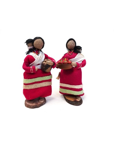 Indígena wayuu cargando bebé