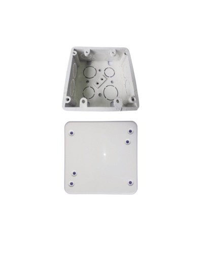 Caja robusta pvc 2400 4x4  tapa pvc ciega 2400 4x4