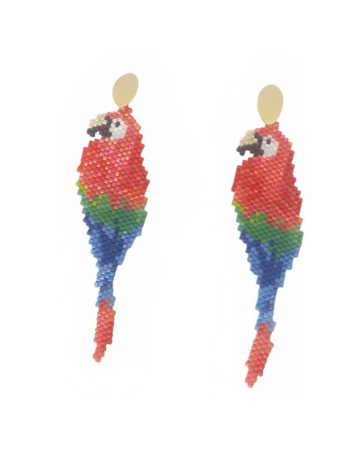 Aretes guacamayas