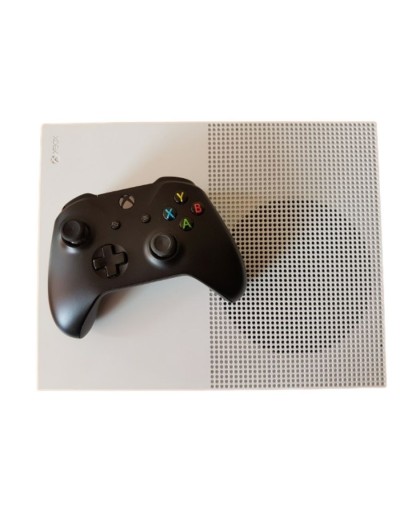 Alquiler de consolas de videojuegos Xbox One S
