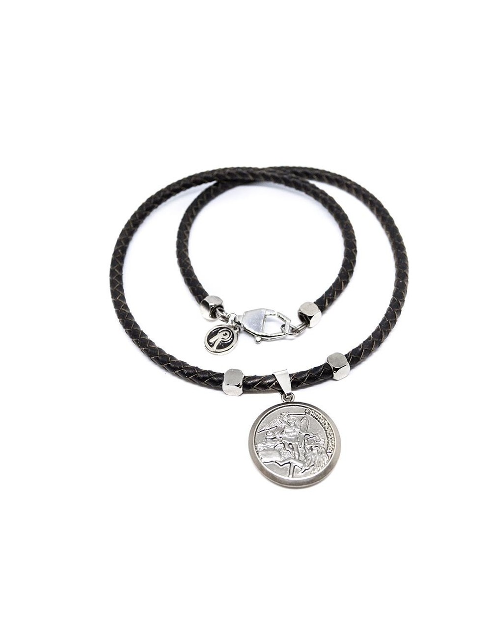 Collar sagrado corazón de jesús y san miguel arcangel protejeme