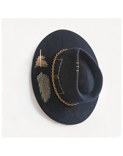 Sombrero privilegio fieltro azul con cadena bronce y costuras
