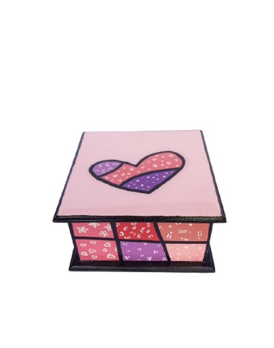 Caja britto corazón