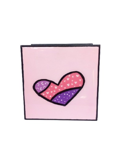 Caja britto corazón