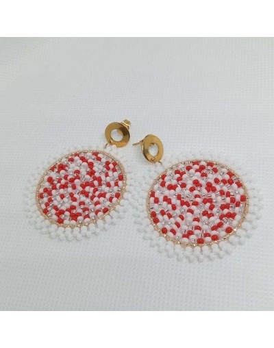 Pendientes circulares tejidos
