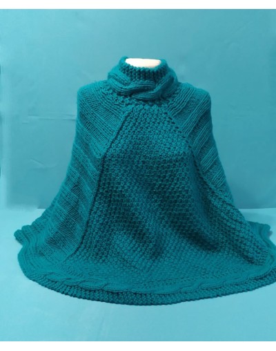 PONCHO TEJIDO A MANO P03