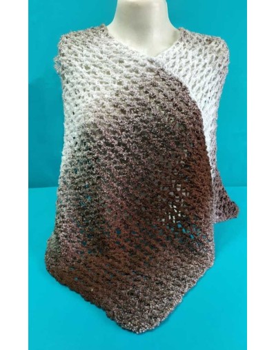 PONCHO TEJIDO A MANO P03