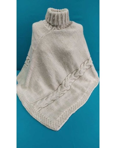 PONCHO TEJIDO A MANO P04
