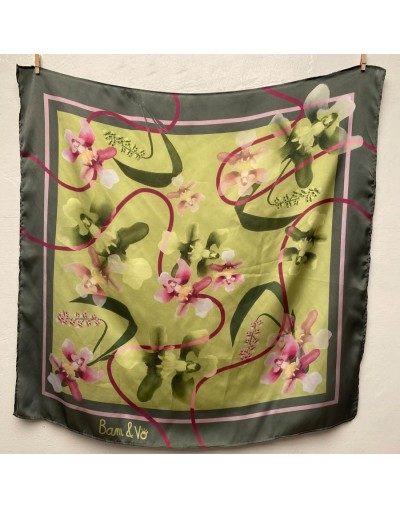Pañoleta de seda