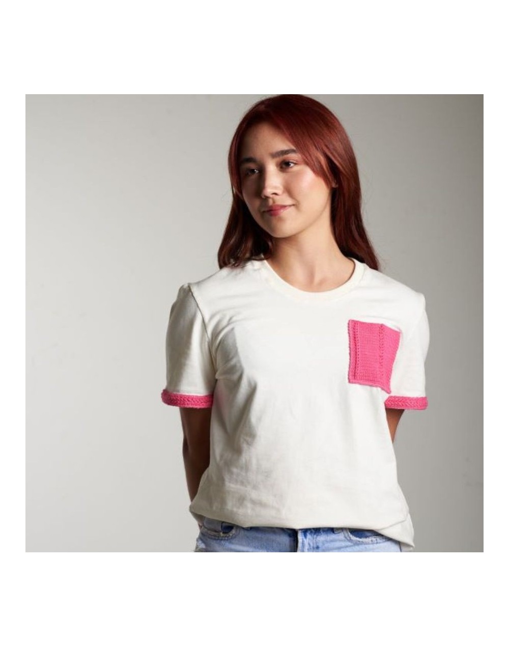 Camiseta bolsillo tejido