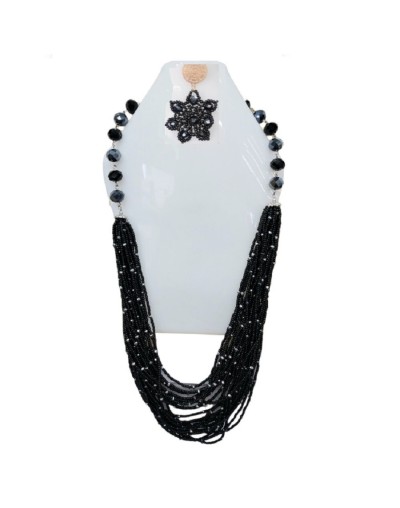 Collar negro