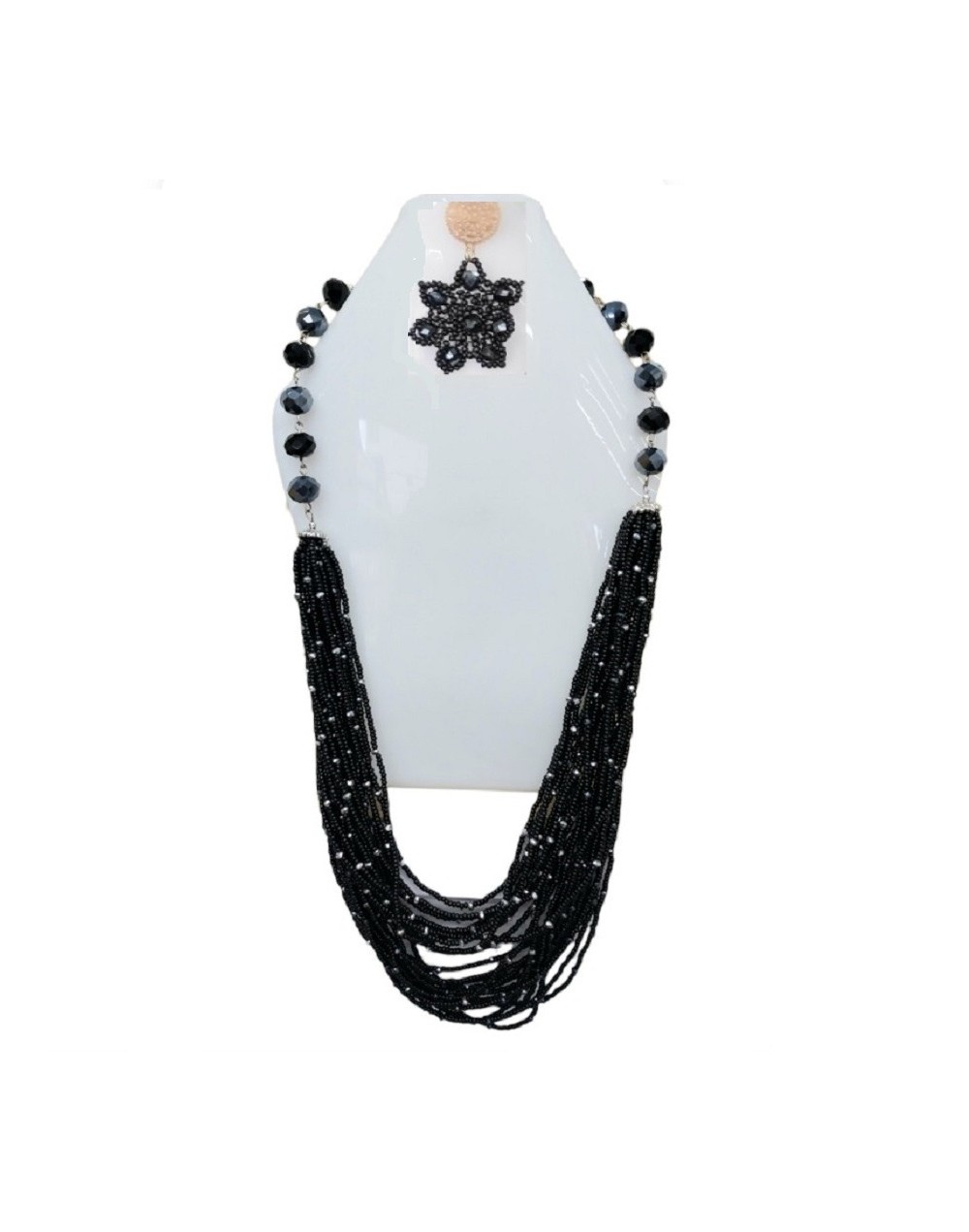 Collar negro