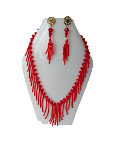 Collar en mostacilla y murano rojo