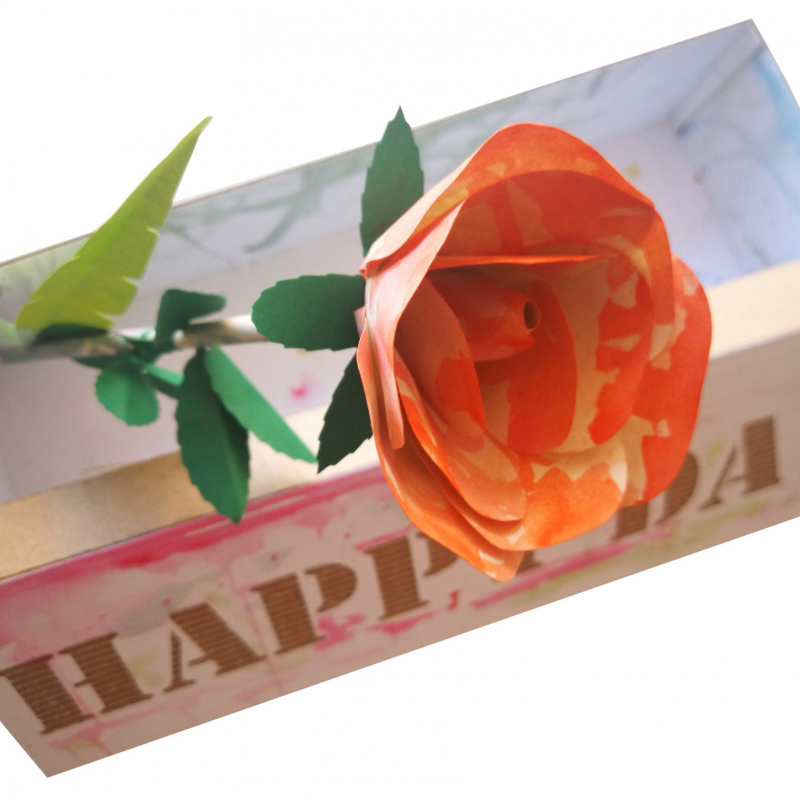 Rosa  de papel ecológico en caja personalizada