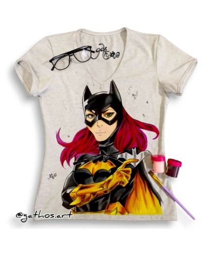 Camiseta Batichica pintada a mano
