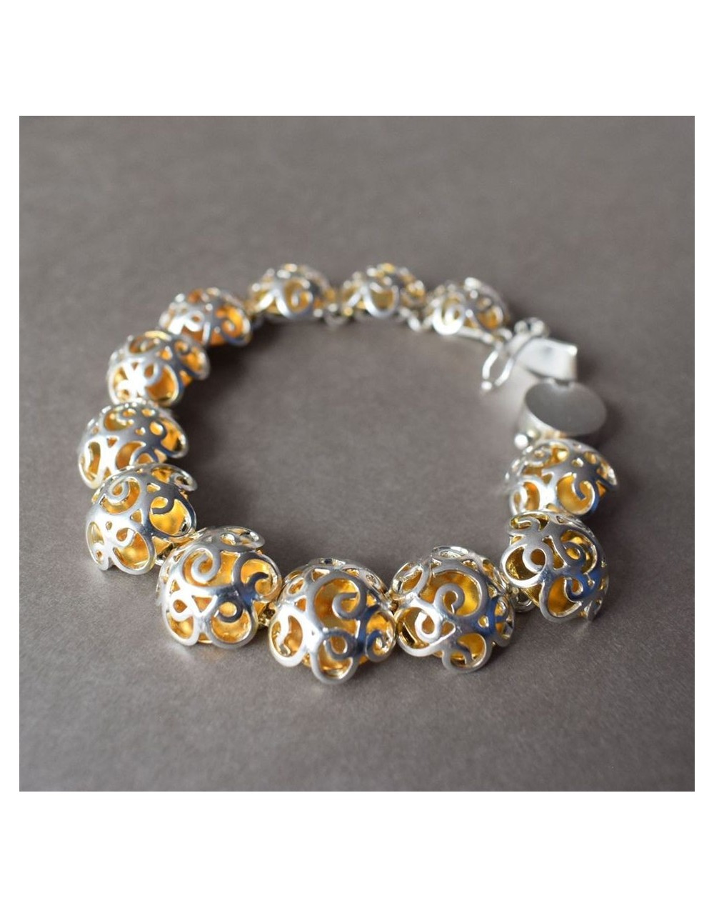 Pulsera Contraste Dorada