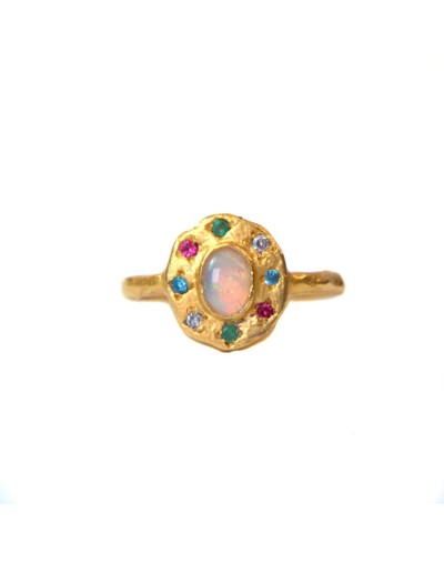 Anillo luz de luna oro y piedras 