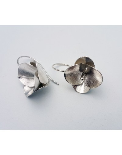 Aretes Astromelias