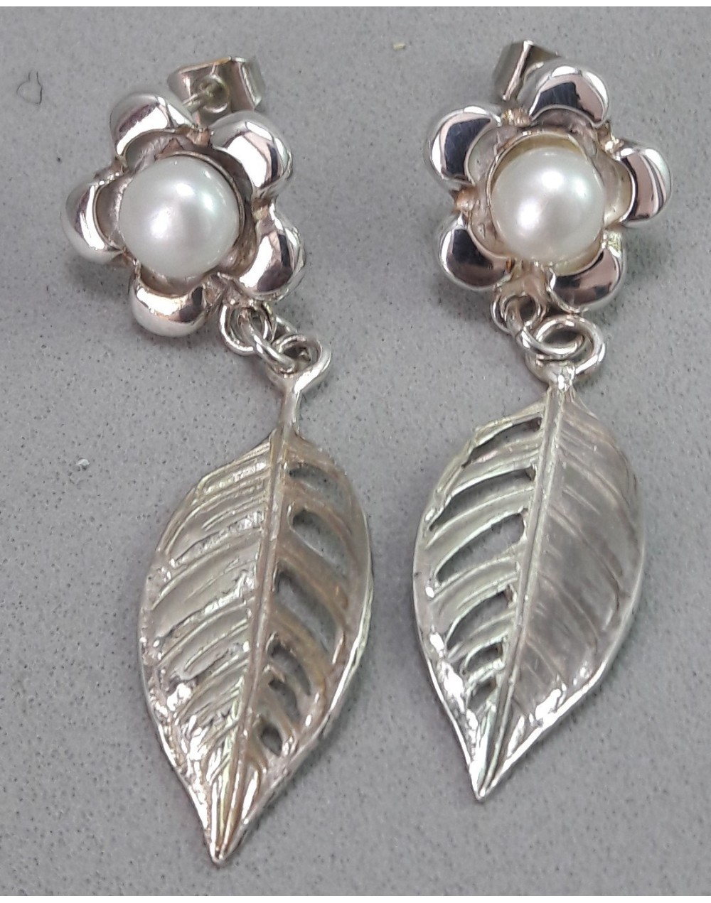Aretes hoja laurel