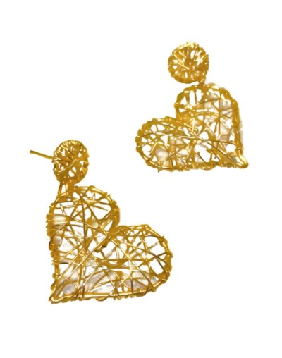Artesania aretes corazónes descolgados