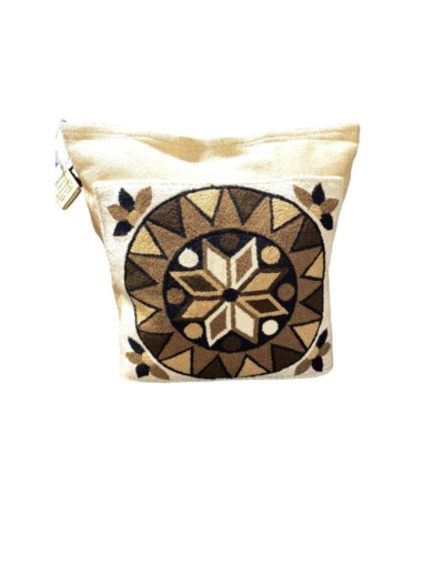 Artesania bolso paleteo y puyado